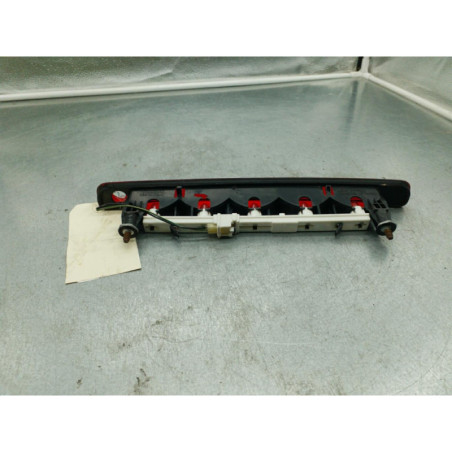 Feu arriere stop central SUZUKI SX4 1