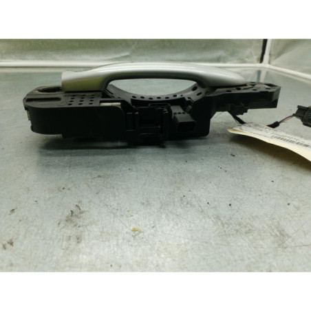 Poignee porte avant droit RENAULT MEGANE 3