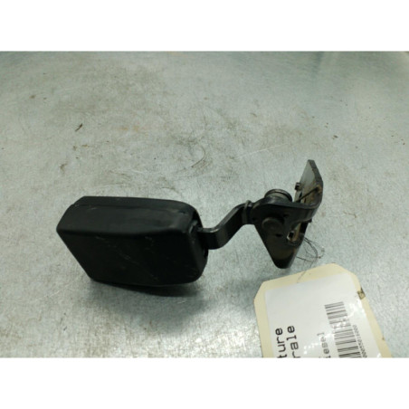 Attache ceinture arriere gauche PEUGEOT 307