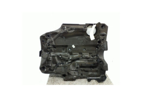 Cache moteur  VOLKSWAGEN SCIROCCO 3 Photo n°2