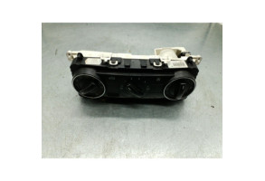 Commande chauffage MERCEDES CLASSE B 245 Photo n°2