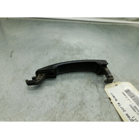 Poignee porte avant droit OPEL CORSA D