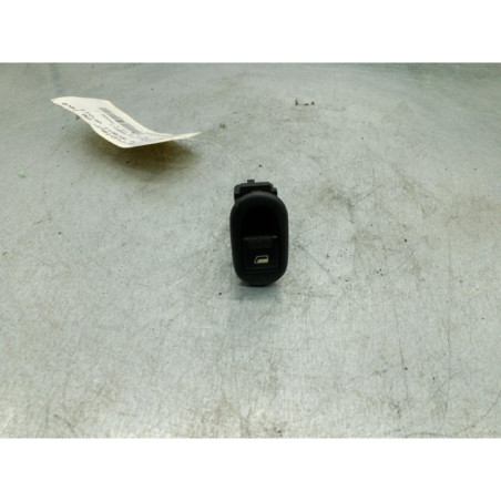 Interrupteur de leve vitre avant droit CITROEN C3 1