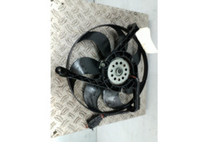 Moto ventilateur radiateur VOLKSWAGEN POLO 4 Photo n°2