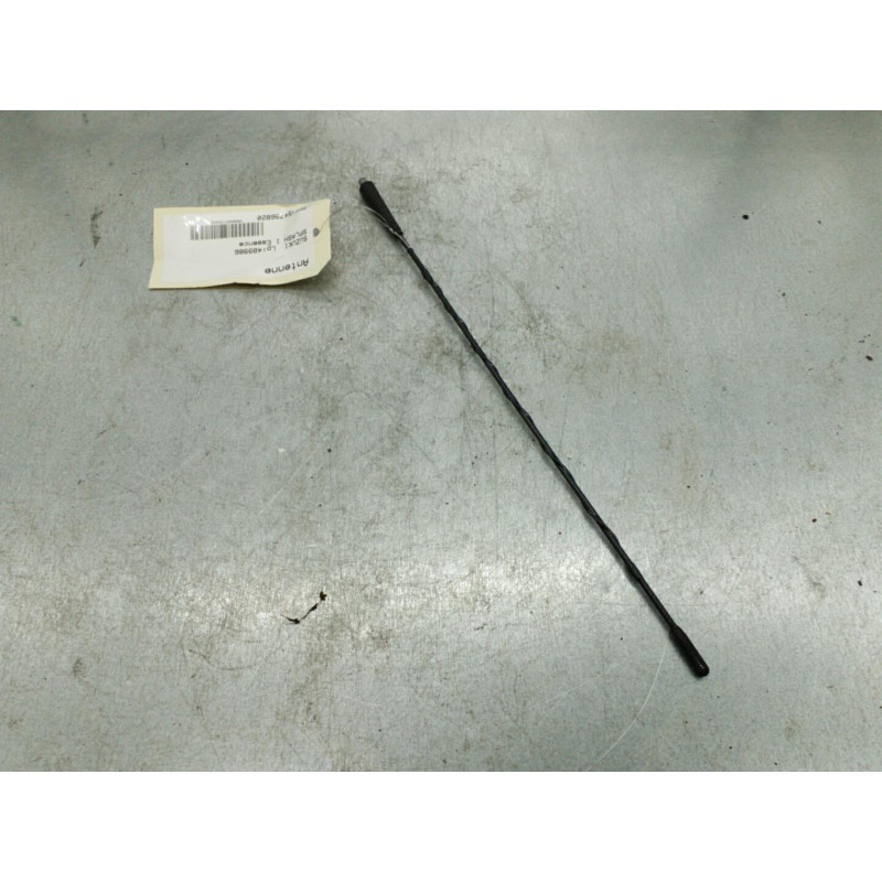 Antenne SUZUKI SPLASH Photo n°1