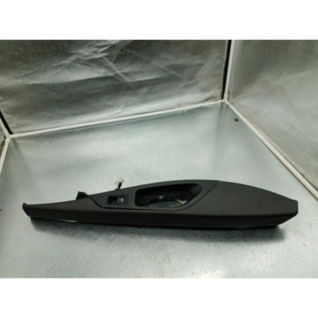 Interrupteur de leve vitre arriere droit SEAT LEON 3