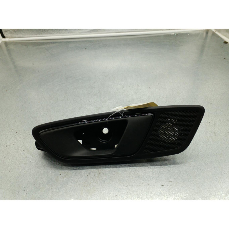 Poignee interieur arriere gauche SEAT LEON 3 Photo n°1