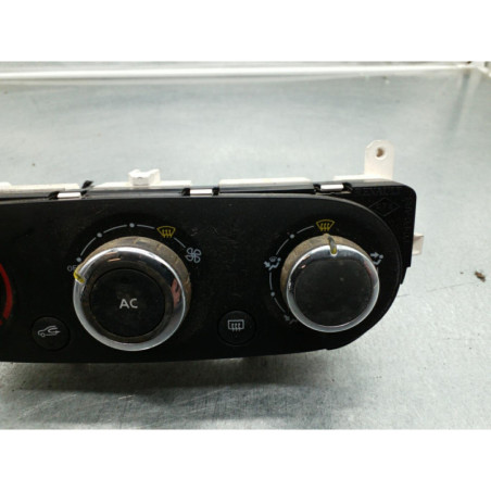 Commande chauffage RENAULT CLIO 4