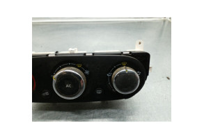 Commande chauffage RENAULT CLIO 4 Photo n°1