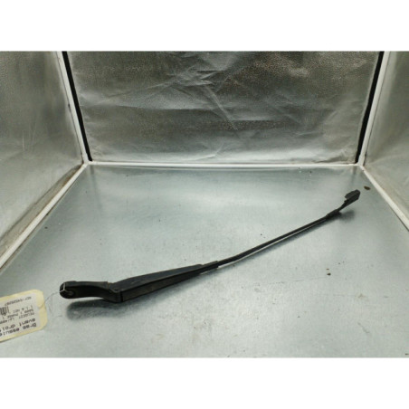 Bras essuie glace avant droit PEUGEOT 5008 1