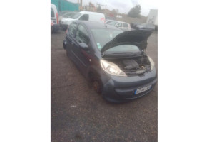 Interrupteur de leve vitre avant droit PEUGEOT 107 Photo n°4