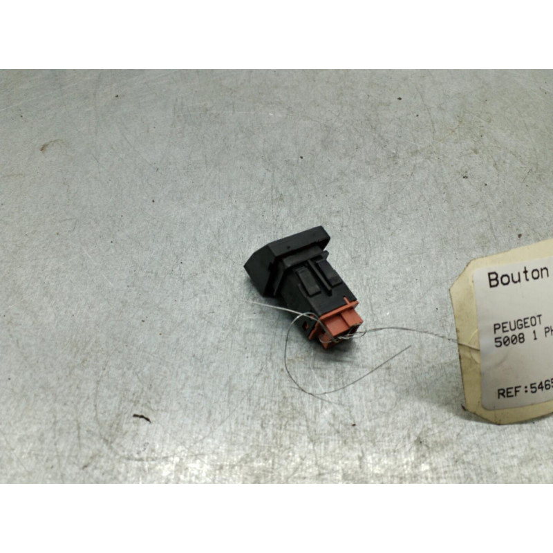Bouton de warning PEUGEOT 5008 1 Photo n°1