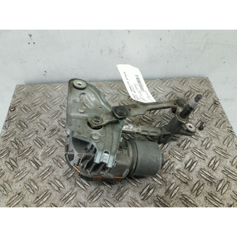 Moteur essuie glace avant droit PEUGEOT 5008 1 Photo n°1