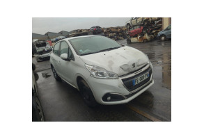 Poignee interieur arriere gauche PEUGEOT 208 1 Photo n°9