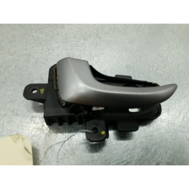 Poignee interieur arriere gauche HYUNDAI I 30 2 Photo n°1