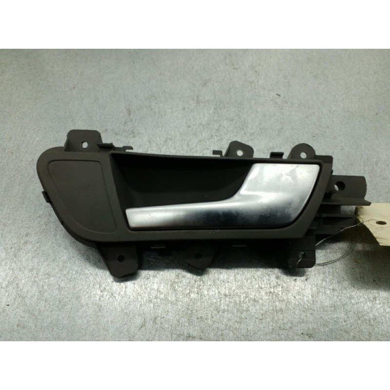 Poignee interieur avant droit AUDI A4 3 Photo n°1