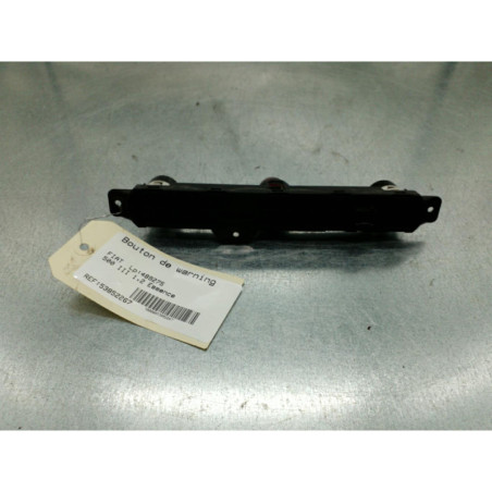 Bouton de warning FIAT 500 2