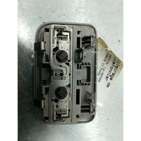 Eclairage de plafonnier TOYOTA YARIS 2