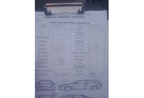 Capot TOYOTA YARIS 2 Photo n°6