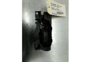 Poignee interieur arriere droit PEUGEOT 5008 1 Photo n°2