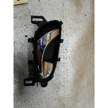 Poignee interieur avant droit NISSAN QASHQAI 2