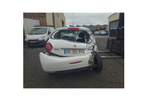 Jauge d'huile PEUGEOT 208 1 Photo n°5
