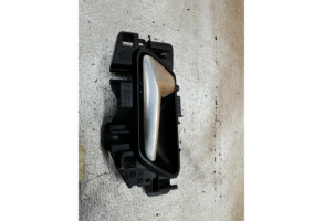 Poignee interieur arriere gauche PEUGEOT 308 2 Photo n°1
