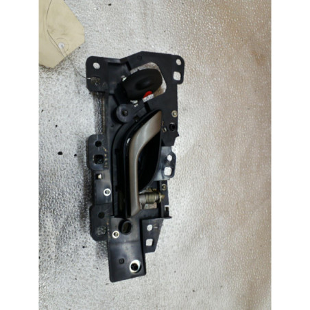 Poignee interieur avant droit HONDA CIVIC 8
