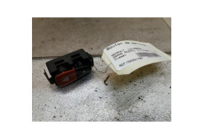 Bouton de warning RENAULT SCENIC 3 Photo n°1