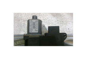 Leve vitre electrique arriere droit PEUGEOT 308 1 Photo n°3