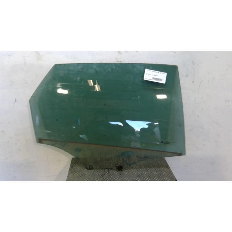 Vitre arriere droit CITROEN C4 2 Photo n°1