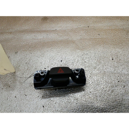 Bouton de warning FORD FIESTA 5