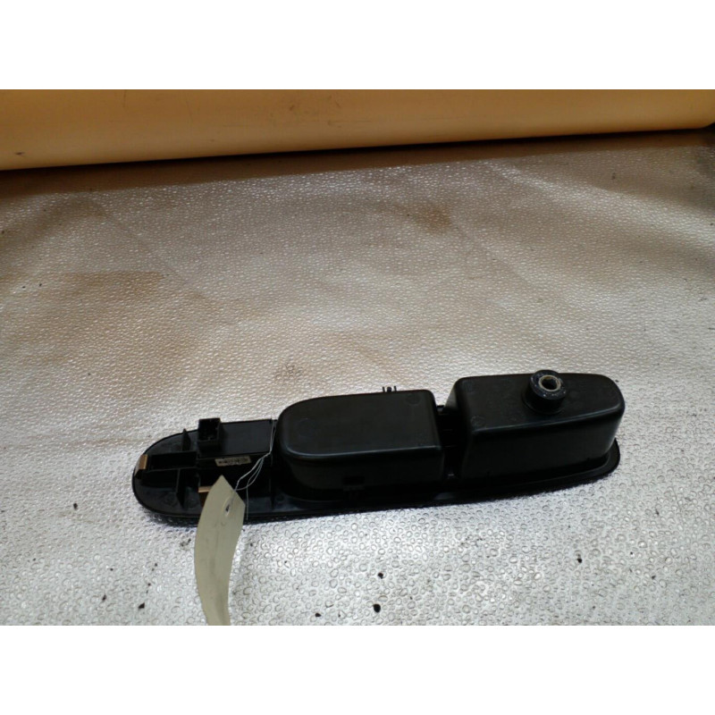 Interrupteur de leve vitre avant droit FIAT PUNTO EVO 3 Photo n°1