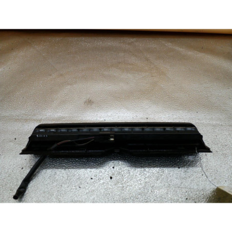 Feu arriere stop central VOLKSWAGEN FOX