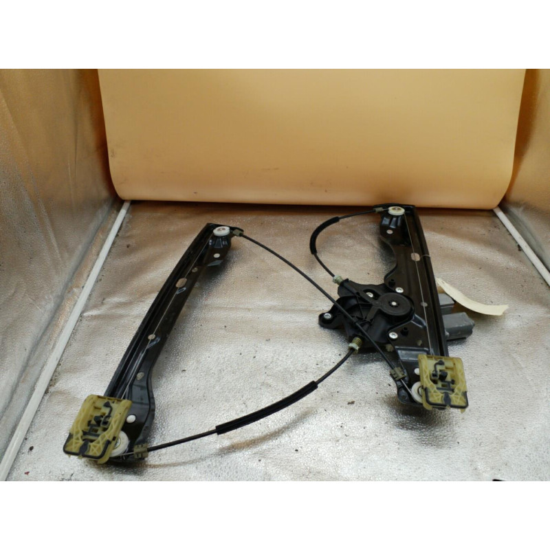 Leve vitre electrique avant gauche OPEL ASTRA K Photo n°1