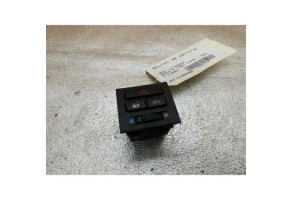 Bouton de warning BMW SERIE 3 E90 Photo n°2
