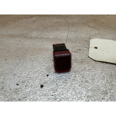 Bouton de warning CITROEN C3 PICASSO