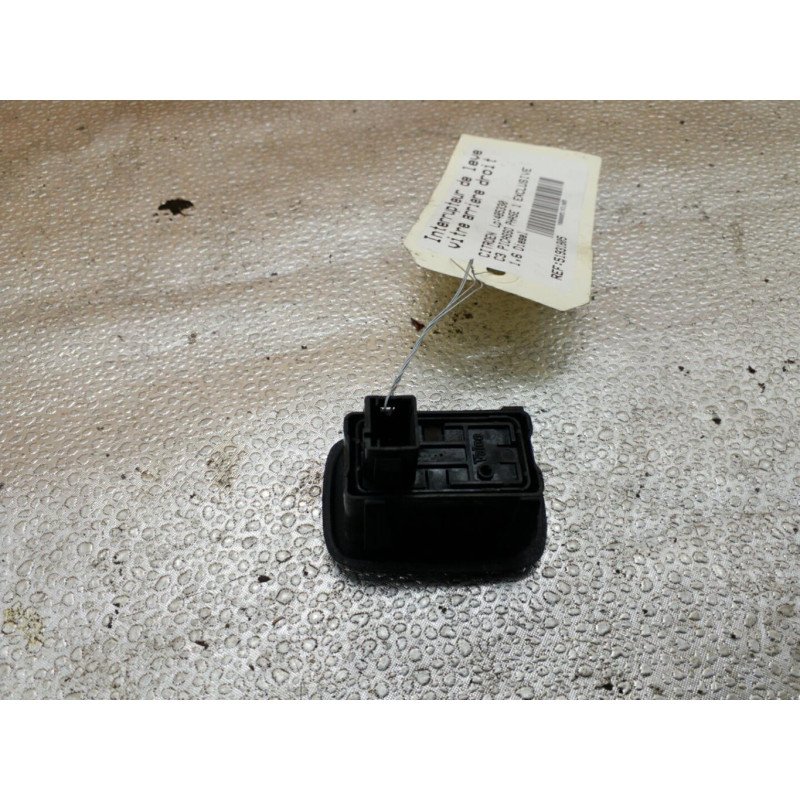 Interrupteur de leve vitre arriere droit CITROEN C3 PICASSO Photo n°1
