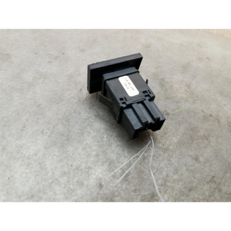 Bouton de warning VOLKSWAGEN TOUAREG 1