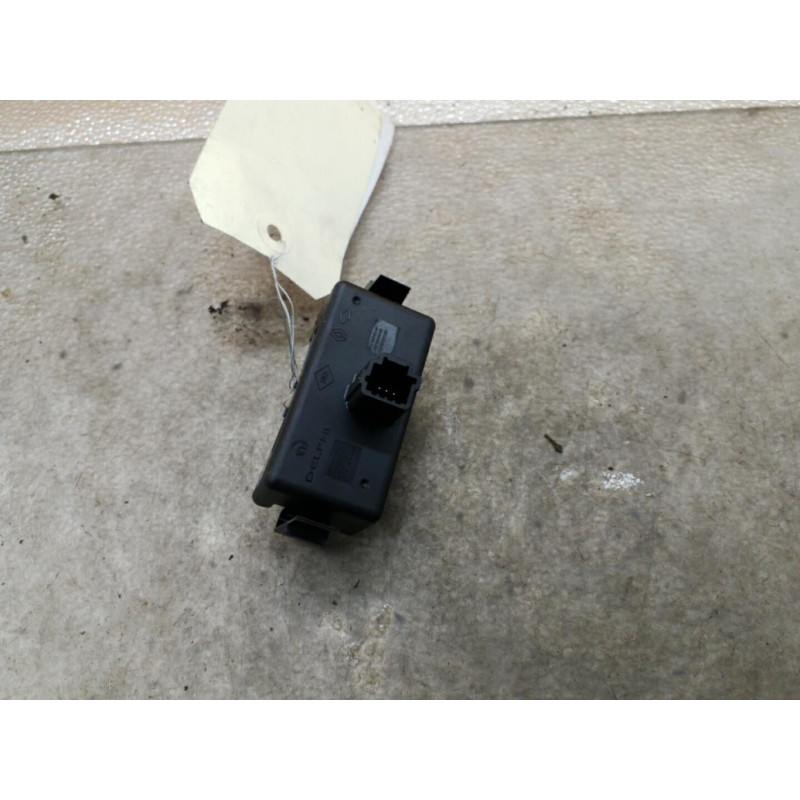 Bouton de warning RENAULT FLUENCE Photo n°1