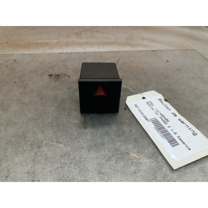 Bouton de warning OPEL MERIVA A Photo n°1