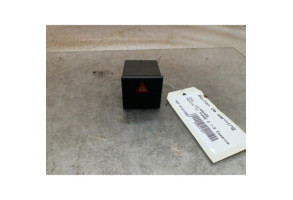 Bouton de warning OPEL MERIVA A Photo n°1