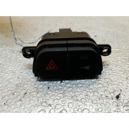 Bouton de warning ALFA ROMEO MITO