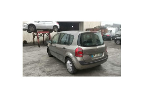Bouton de warning RENAULT GRAND MODUS Photo n°11