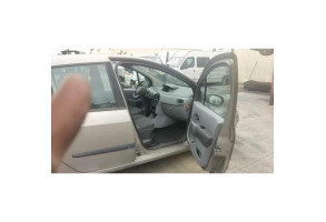 Bouton de warning RENAULT GRAND MODUS Photo n°16