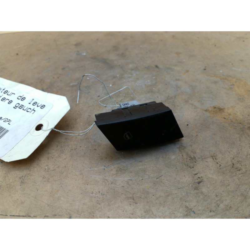 Interrupteur de leve vitre arriere gauche SEAT IBIZA 3 Photo n°1