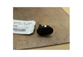 Interrupteur de leve vitre arriere droit OPEL MERIVA A Photo n°2