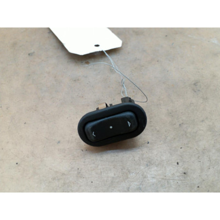 Interrupteur de leve vitre arriere gauche OPEL MERIVA A