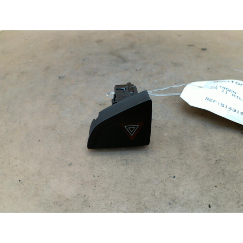 Bouton de warning CITROEN C5 2 Photo n°1
