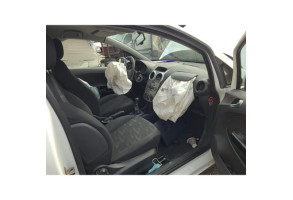 Eclairage de plafonnier OPEL CORSA D Photo n°6